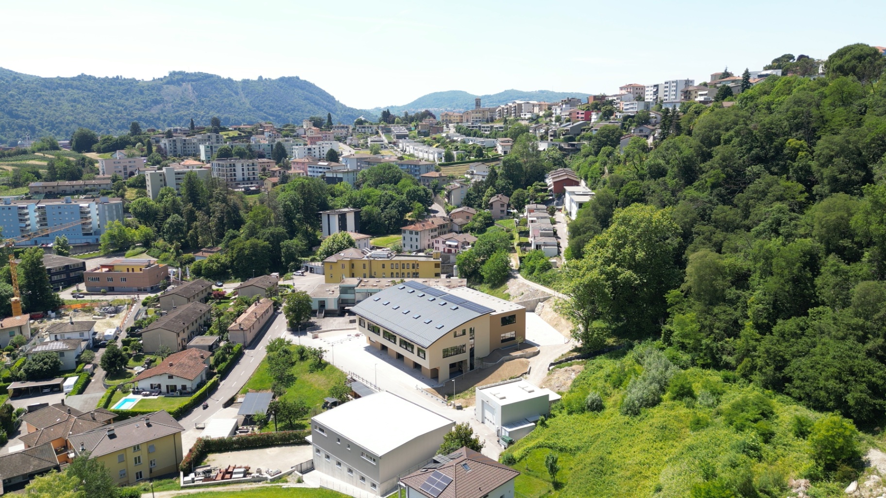 Industrial-commercial property in Vacallo